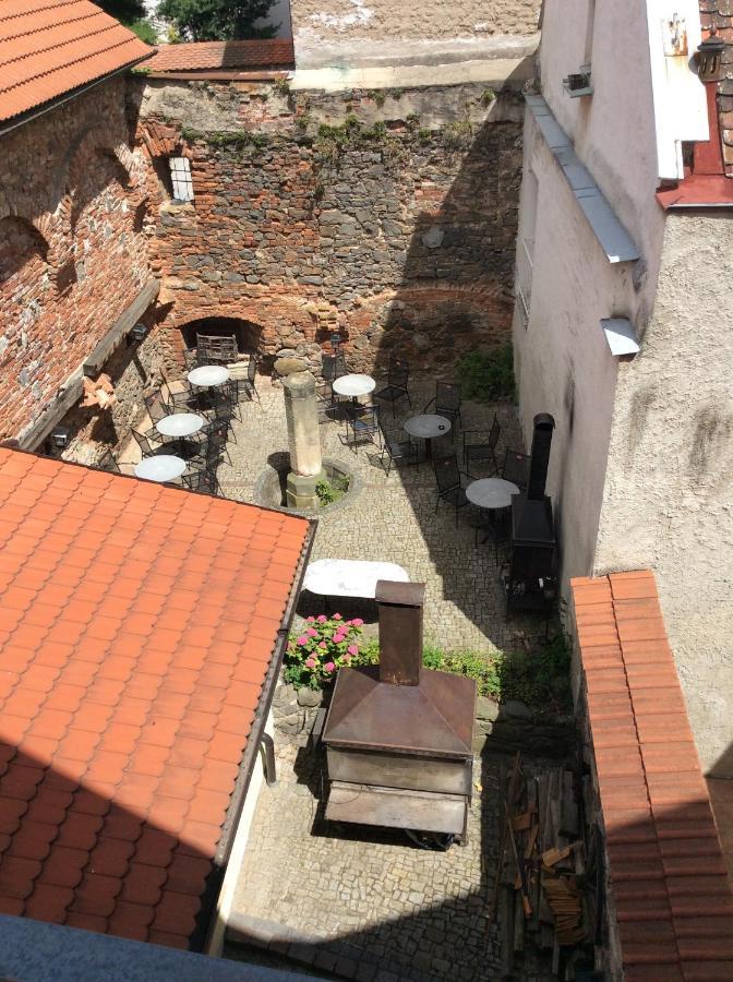 Hotel U Zlateho Andela Παρντούμπιτσε Εξωτερικό φωτογραφία